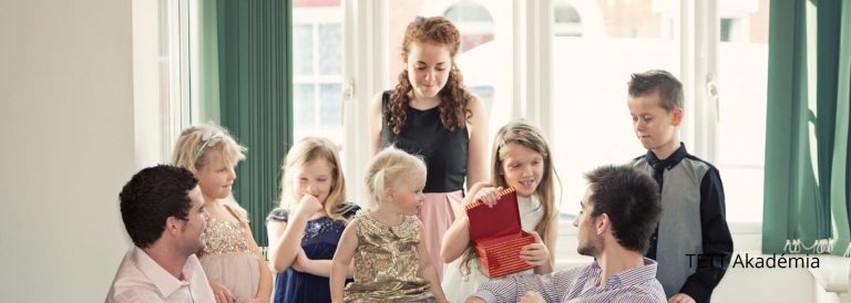 Az elfogadás szerepe a mozaikcsaládokban 1. – Gyerekszemmel
  